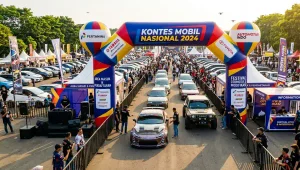 Balon Gate Balikpapan menjadi area masuk event kontes mobil.