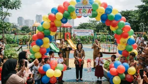 Balon Sablon Medan untuk acara grad opening taman bermain.