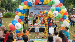 Balon Sablon Medan memeriahkan event penampilan badut.