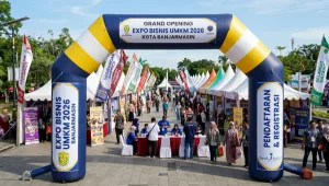 Gerbang promosi pada acara Expo Bisnis UMKM Kota Banjarmasin.