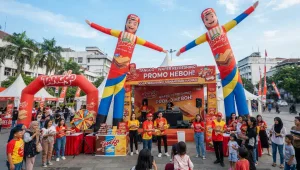 Balon Sky Dancer Murah Bandung menjadi daya tarik produk pada kegiatan promosi.