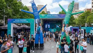 Balon Sky Dancer Murah Medan untuk media branding produk hp.