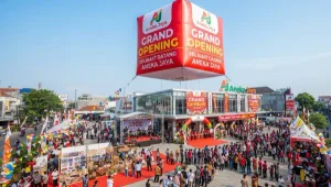 Balon Udara Murah Balikpapan digunakan pada grand opening.