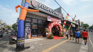 balon sky dancer banjarmasin sedang digunakan di tempat gym