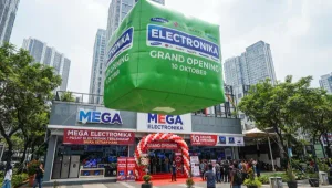 Digunakan untuk mendukung promosi grand opening toko elektronika di kawasan perkotaan.